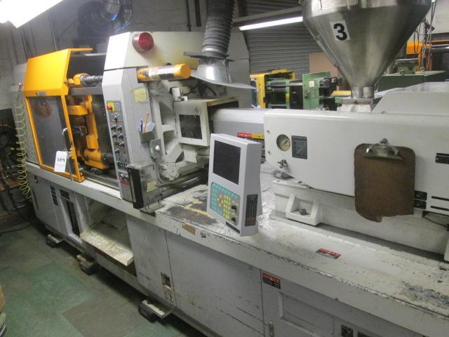 Kawaguchi 140-tonne injection moulding machine — manufacturer/dealer reference photo, not our specific unit